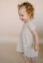 Load image into Gallery viewer, Tan Pocket Dress