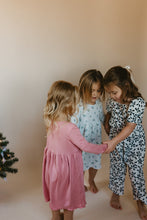 Load image into Gallery viewer, Floral Puff Sleeve Jumpsuit